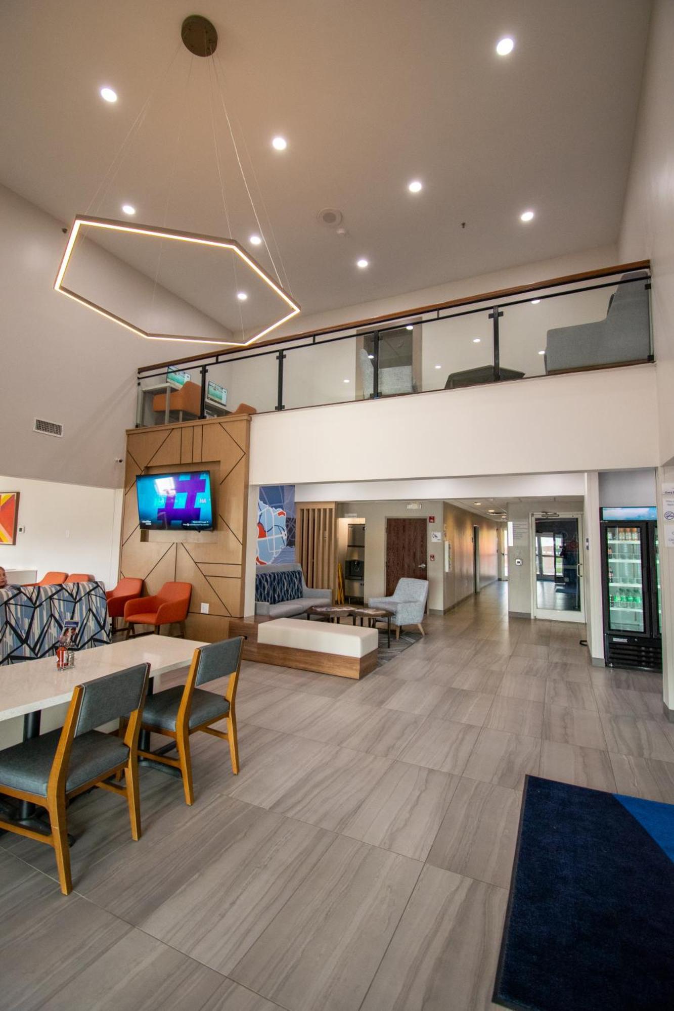 Holiday Inn Express & Suites Sulphur Springs By Ihg Luaran gambar